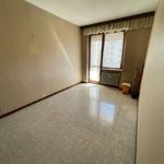 Rent 4 bedroom apartment of 75 m² in Torino