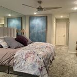 Rent 2 bedroom apartment of 135 m² in Palm Desert