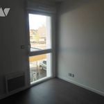 Rent 3 bedroom apartment of 6555 m² in Hallennes-lez-Haubourdin