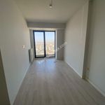 Rent 4 bedroom apartment of 203 m² in Topselvi