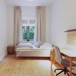 Rent a room of 89 m² in berlin