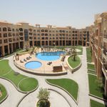 Rent 1 bedroom apartment of 752 m² in Dubai