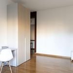 Rent 4 bedroom apartment in Milano