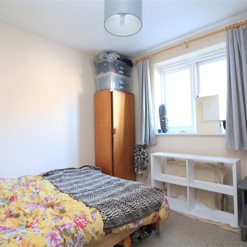 2 bed apartment Shoreham-by-Sea