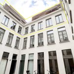 Appartement de 169 m² avec 2 chambre(s) en location à Antwerpen