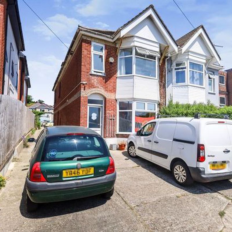 Flat to rent in Bournemouth Road, Parkstone, Poole BH14