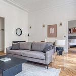 Rent 2 bedroom apartment of 86 m² in Champs-Elysées, Madeleine, Triangle d’or