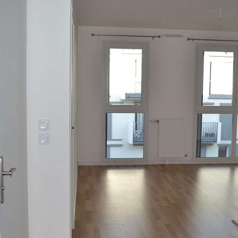 Location appartement 2 pièces 41 m² Gonesse (95500)