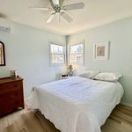 Rent 2 bedroom house of 99 m² in Sag Harbor