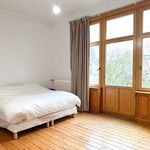 Rent 4 bedroom house in Ixelles