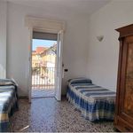 Affitto 3 camera appartamento di 80 m² in Pomezia