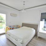 Rent 7 bedroom house of 270 m² in Antalya