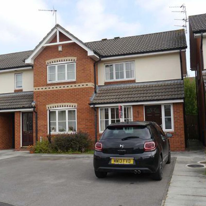Property to rent in Tiverton Drive, Wilmslow, Cheshire SK9 Wilmslow Park
