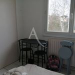 Rent 1 bedroom apartment of 12 m² in La Roche-sur-Yon