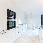 Rent 2 bedroom apartment of 145 m² in Sint-Gillis