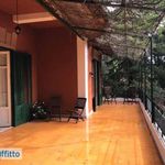 Affitto 4 camera casa di 160 m² in Palermo