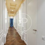 Rent 3 bedroom apartment of 191 m² in Madrid