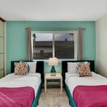 Rent 3 bedroom apartment of 151 m² in Palm Desert