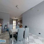 Rent 4 bedroom apartment of 145 m² in Napoli