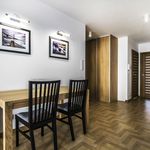 Rent 3 bedroom apartment of 73 m² in Łódź