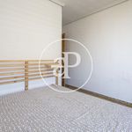 Rent 4 bedroom apartment of 173 m² in Valencia