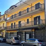 Rent 4 bedroom house of 130 m² in Casapulla