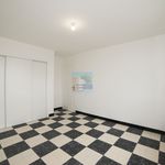 Rent 4 bedroom apartment of 87 m² in Port-la-Nouvelle