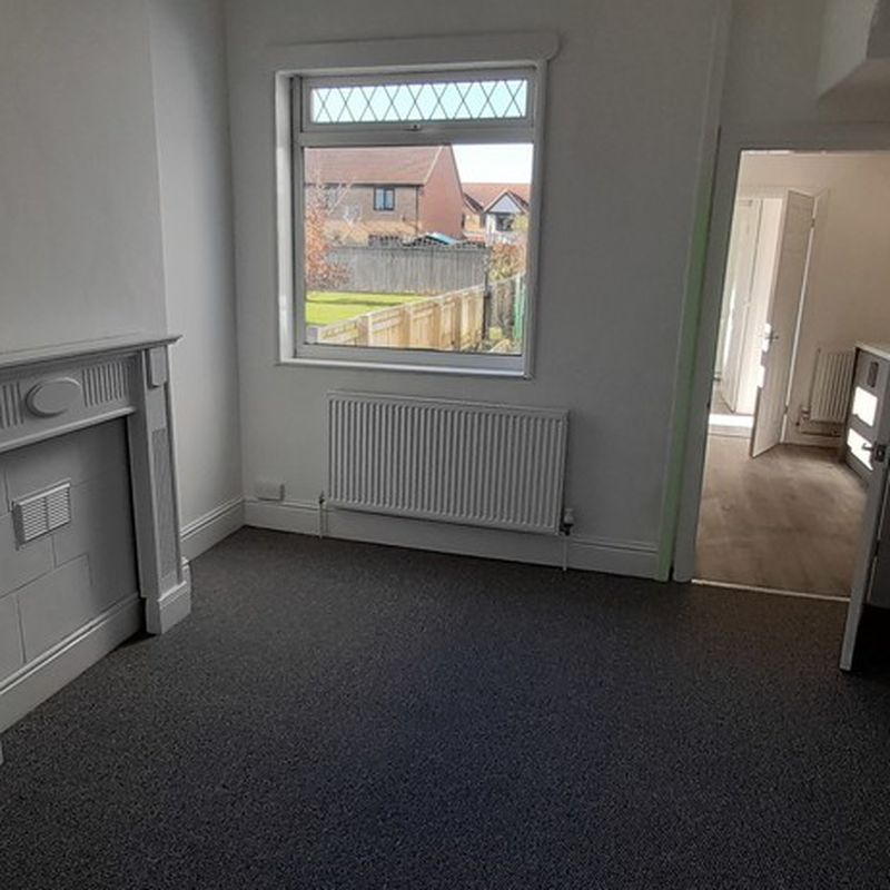 3 room house to let in Hull East Ella