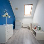 Huur 3 slaapkamer huis van 82 m² in Almere