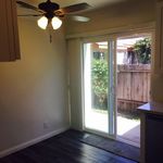 Rent 3 bedroom apartment in Long Beach