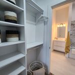 Rent 1 bedroom apartment of 90 m² in Suffern