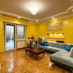 Rent 4 bedroom apartment of 194 m² in Rome