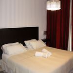 Rent 2 bedroom house of 192 m² in Marbella
