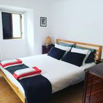 Rent 3 bedroom house of 75 m² in Almada