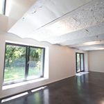 Maison de 200 m² avec 3 chambre(s) en location à Uccle