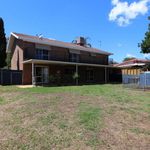 Rent 5 bedroom house in Wagga Wagga