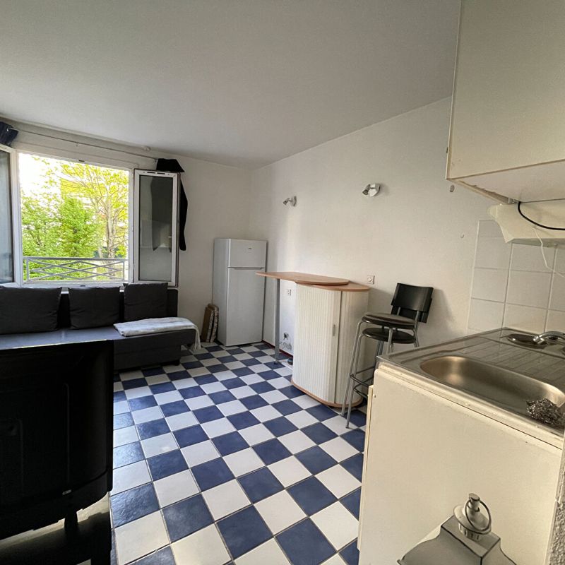Appartement 1 pièce Bussy-Saint-Georges 16.83m² 544€ à louer - l'Adresse
