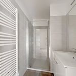 Rent 3 bedroom apartment of 75 m² in Saint-Cloud