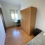Rent 3 bedroom apartment in Seville