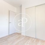 Rent 3 bedroom house of 190 m² in Nàquera