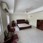 Rent 4 bedroom house of 278 m² in Kingston