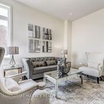 Rent 4 bedroom apartment of 10 m² in Clarington