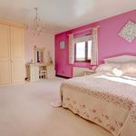 Rent 5 bedroom house in Lichfield