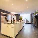 Rent 4 bedroom apartment of 700 m² in Ixelles