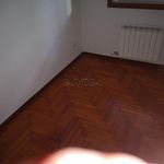 Rent 4 bedroom apartment of 120 m² in Vigo