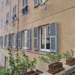 Rent 3 bedroom apartment of 184 m² in Genova