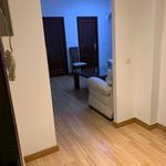Alquilo 3 dormitorio apartamento de 84 m² en Sevilla