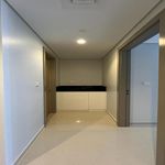 Rent 1 bedroom apartment of 49 m² in Dubai