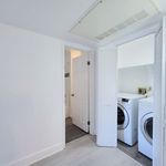 Rent 3 bedroom apartment of 111 m² in Long Beach
