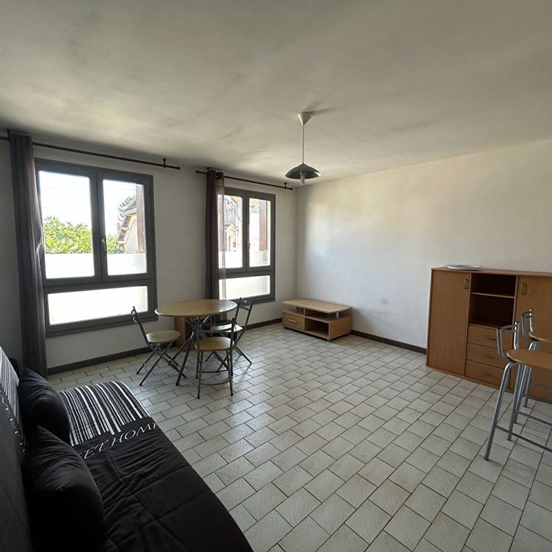 Appartement Moulins 1 pièce(s) 30 m2